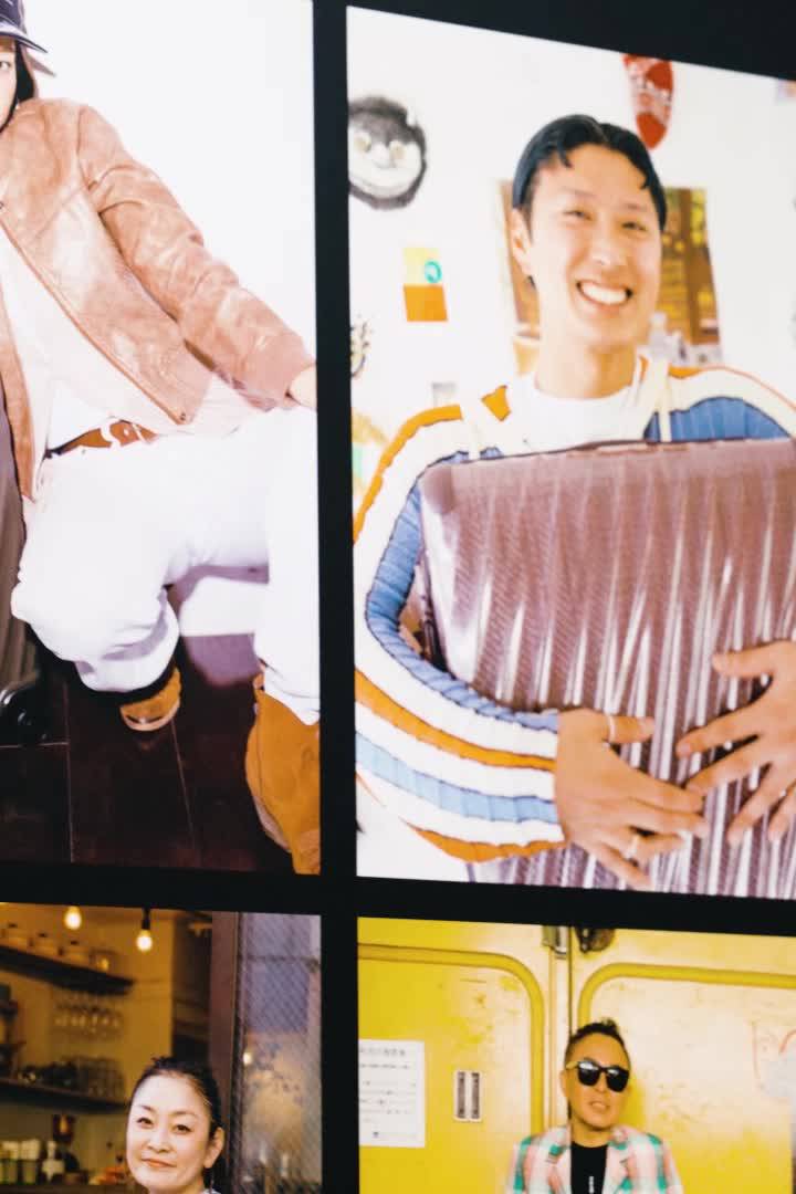 Mixed media feed | TUMI | LINE Official Account
