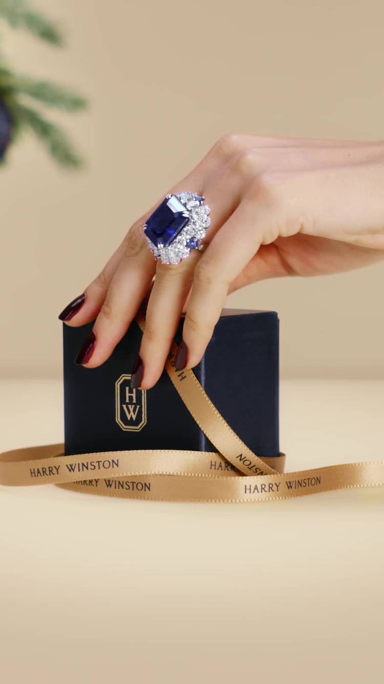 Mixed media feed | HARRY WINSTON | LINE Official Account