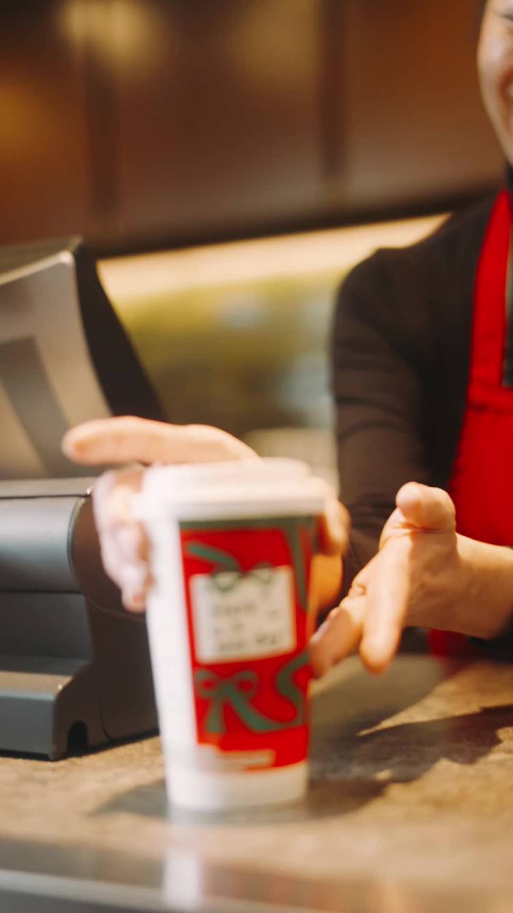 Mixed media feed | スターバックス | LINE Official Account