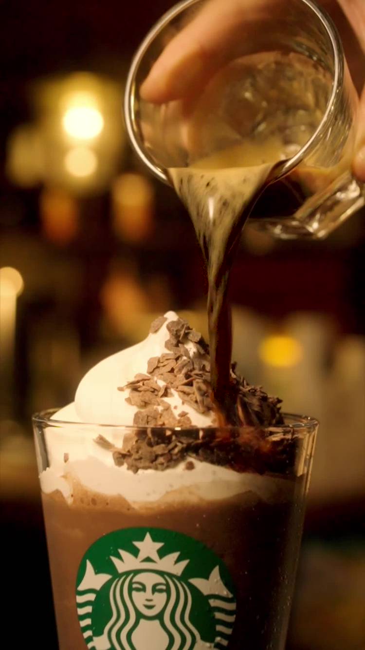 Mixed media feed | スターバックス | LINE Official Account