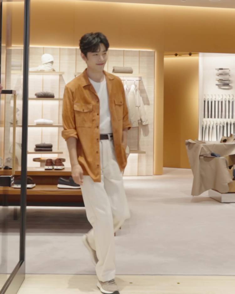 Mixed media feed | TOD'S | LINE Official Account