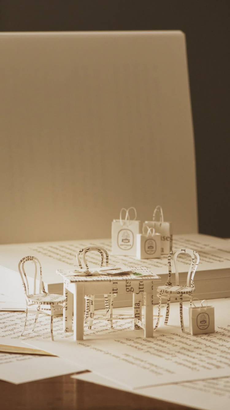 Mixed media feed | diptyque | LINE Official Account