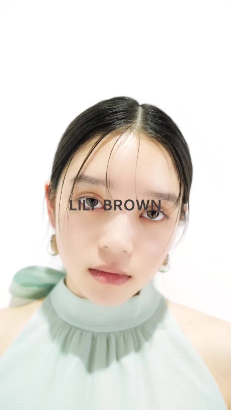 Mixed media feed | LILY BROWN | LINE Official Account
