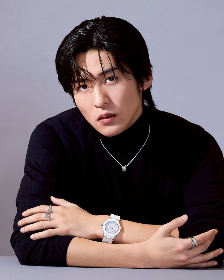 Mixed media feed | BVLGARI | LINE Official Account