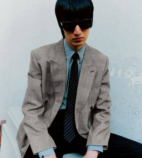 Mixed media feed | SAINT LAURENT | LINE Official Account