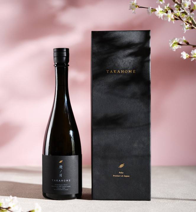 TAKANOME 鷹の目 日本酒 720ml ギフトボックス入り TAKANOME 鷹