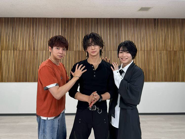 Mixed media feed | キングレコード | LINE Official Account