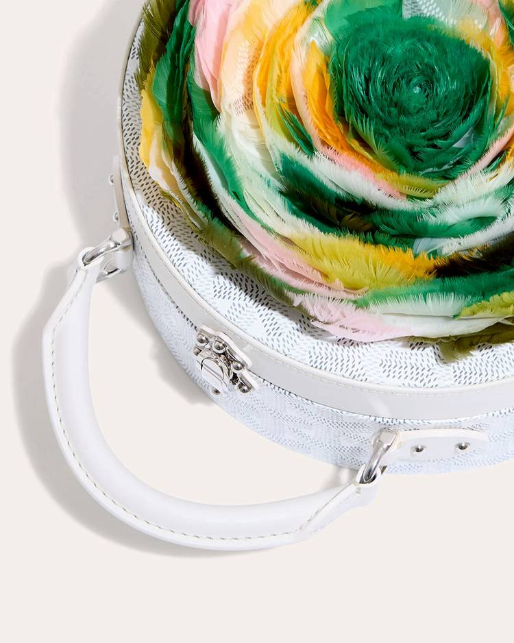 Mixed media feed | GOYARD | LINE Official Account