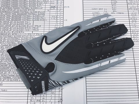 Nike Vapor Jet グローブ グレー/ブラック　Ｍ Nike football gloves - Gem NIKE VAPOR JET 2.0 GLOVE NCAA GREY L