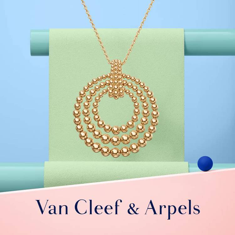 Mixed media feed | Van Cleef & Arpels | LINE Official Account
