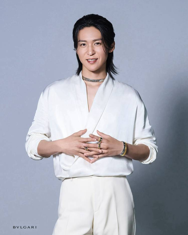 Mixed media feed | BVLGARI | LINE Official Account