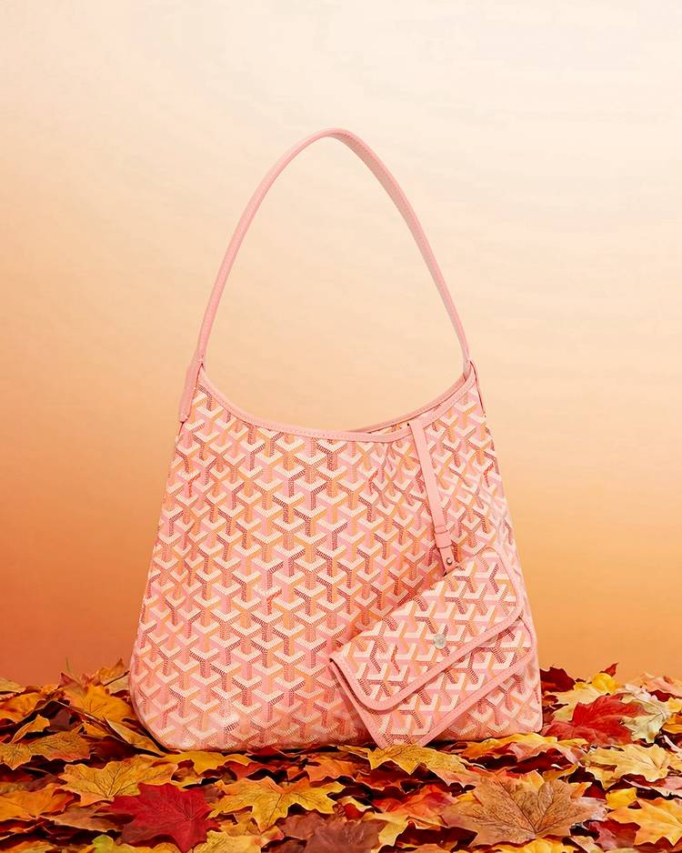 Mixed media feed | GOYARD | LINE Official Account