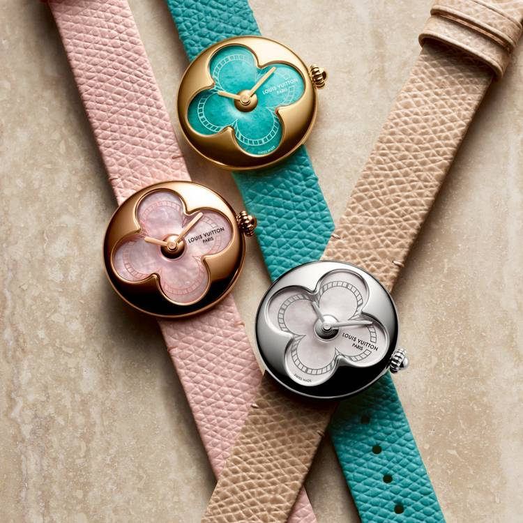 Mixed media feed | LOUIS VUITTON | LINE Official Account