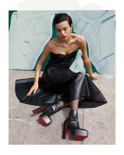Christian Louboutin | LINE Official Account