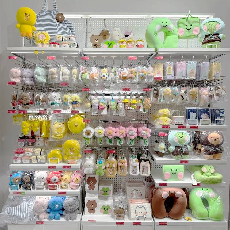 Mixed media feed | LINE FRIENDS | LINE Official Account