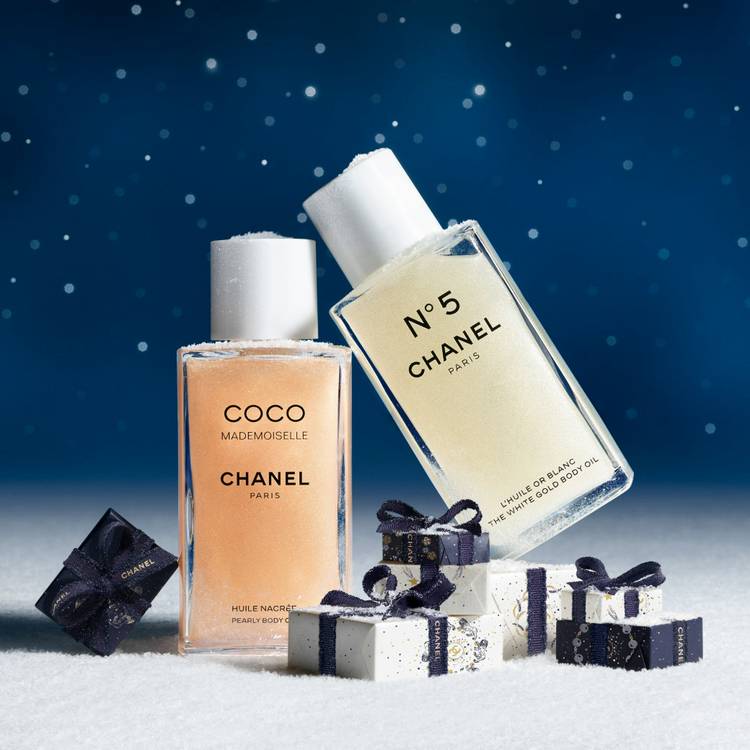 シャネルのヘア&ボディオイル　ポーチセット Mixed media feed | CHANEL BEAUTY | LINE Official Account