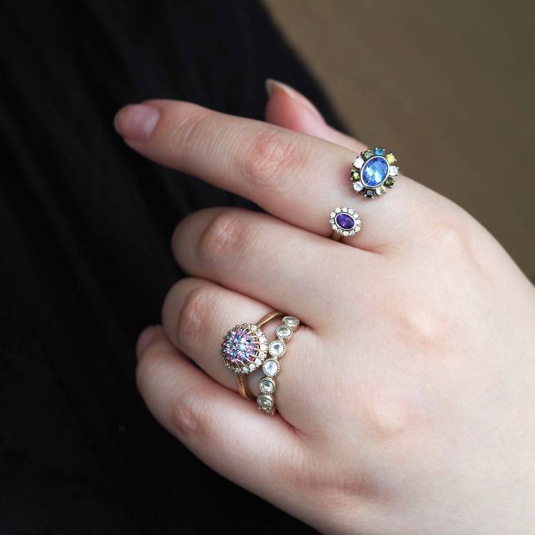 Mixed media feed | パーセル ジュエリー | LINE Official Account