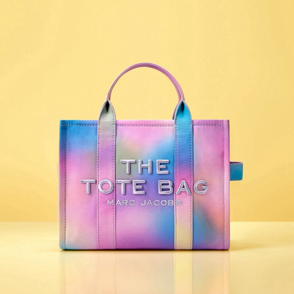 最新アイテム | MARC JACOBS | LINE Official Account