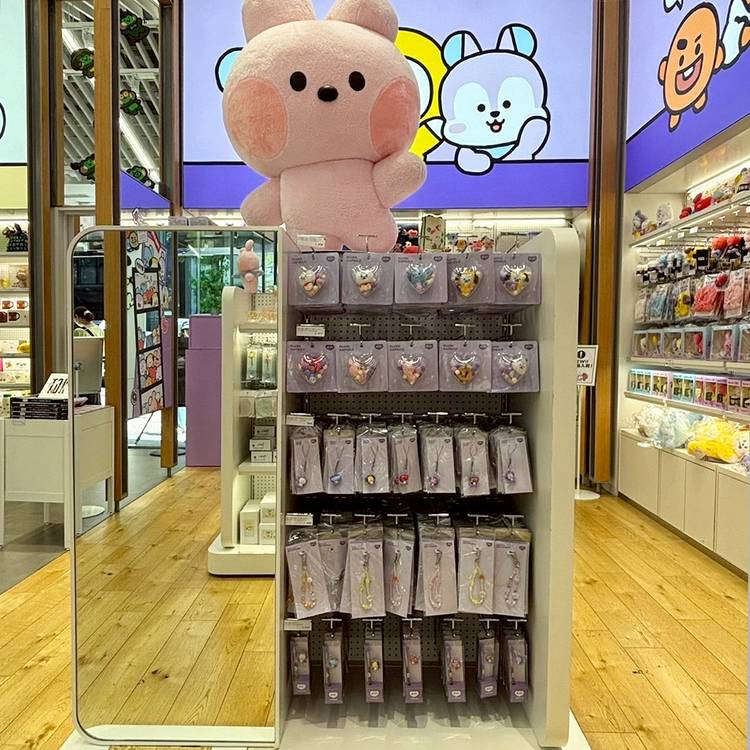 Mixed media feed | BT21 | LINE Official Account