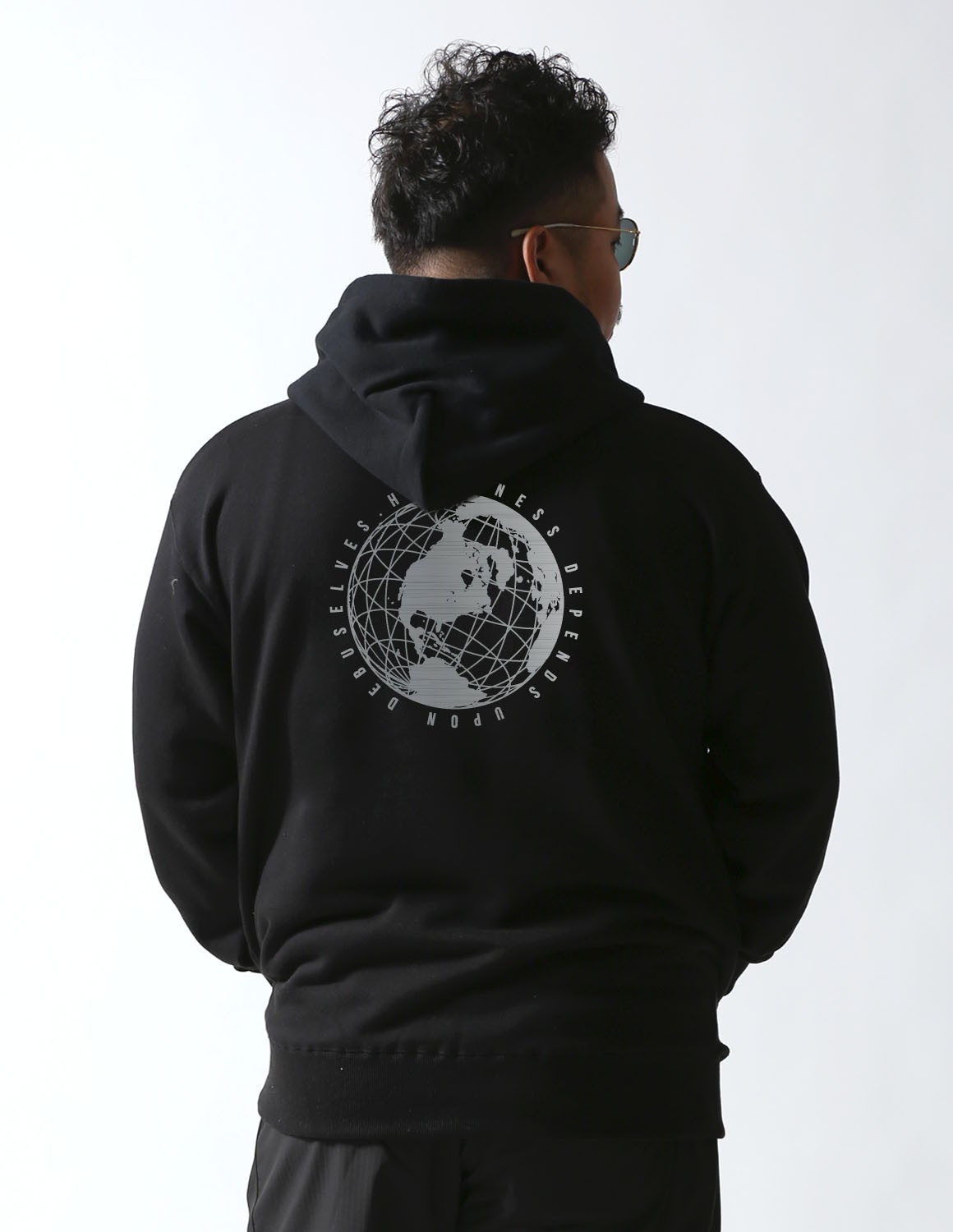 QZILLA by Mr.Bliss | LINE Official Account