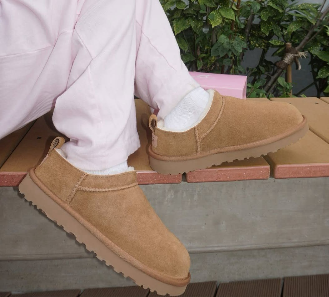 Mixed media feed | UGG | LINE Official Account