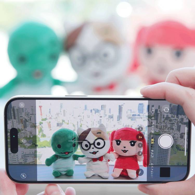 Mixed media feed | メルカリ | LINE Official Account