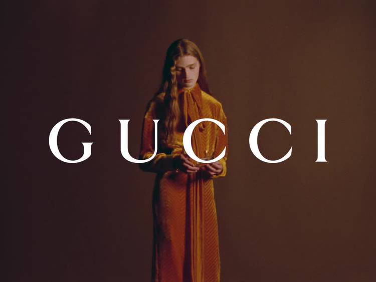 Mixed media feed | GUCCI | LINE Official Account