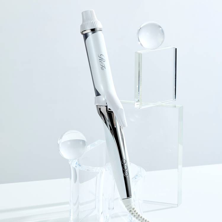 Mixed media feed | ReFa SHOP NEWoMan横浜 | LINE Official Account