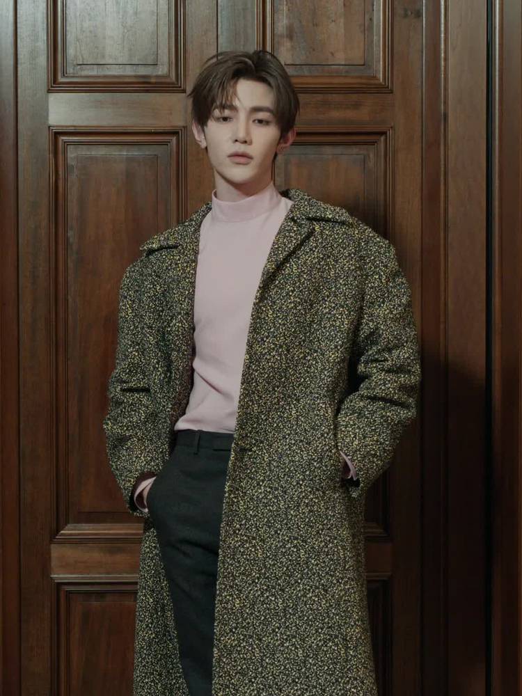 Mixed media feed | GUCCI | LINE Official Account