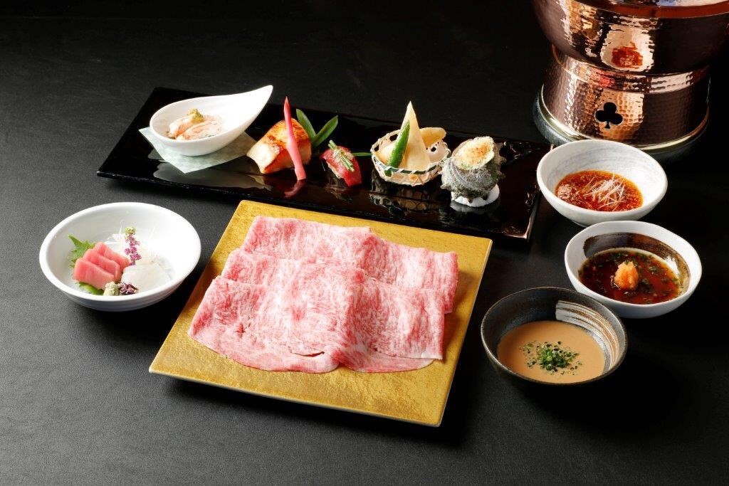 新宿 瀬里奈 | LINE Official Account