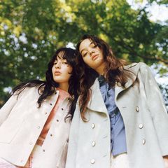 To b. by agnès b. | LINE Official Account
